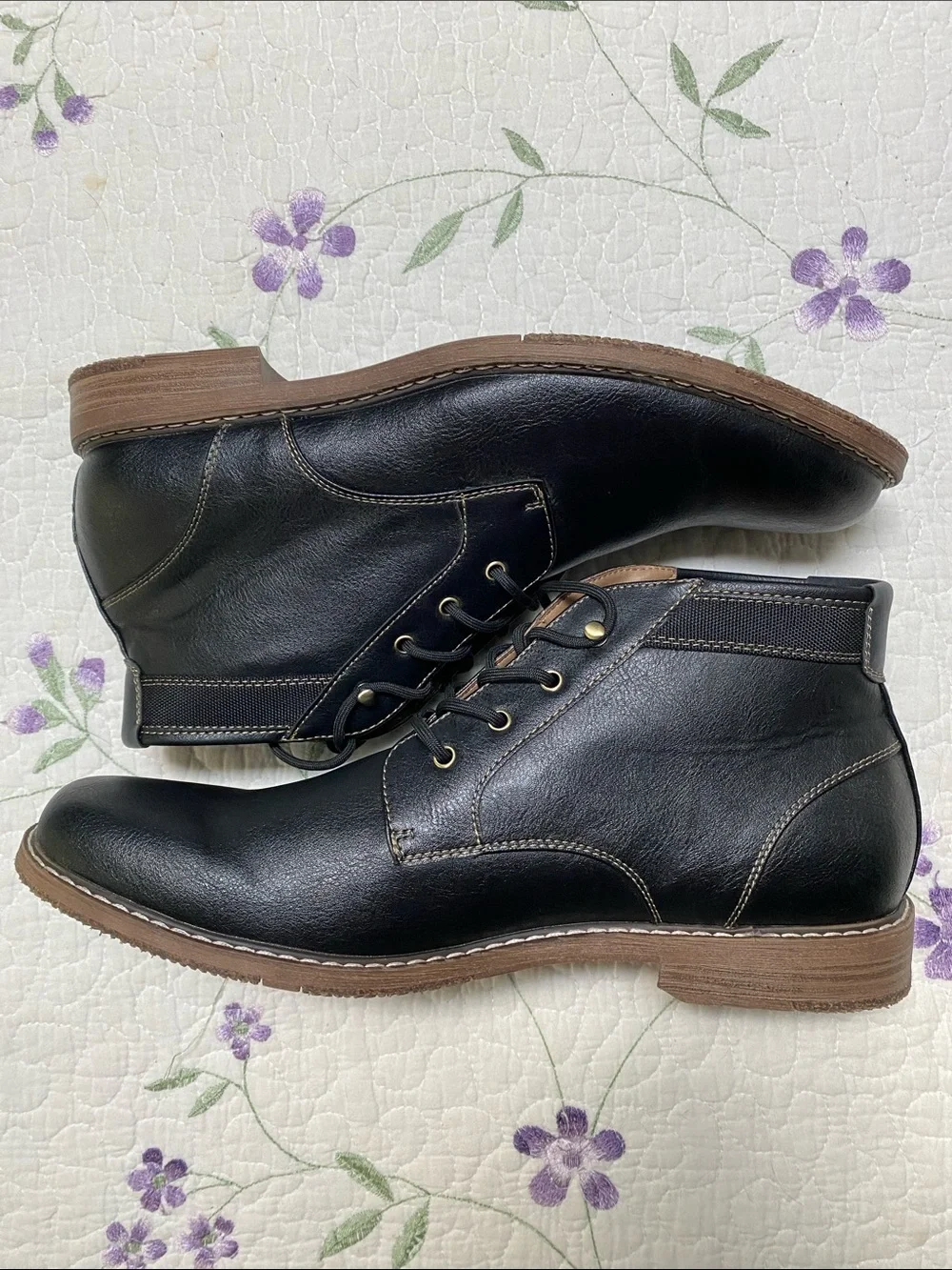 Men's Hawker Rye Black Frausen Leather Chukka Boots - size 11.5